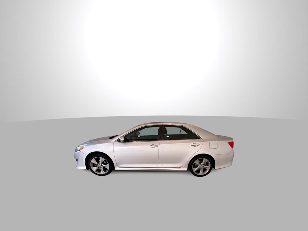 Thumbnail: 2012 Toyota Camry - 15