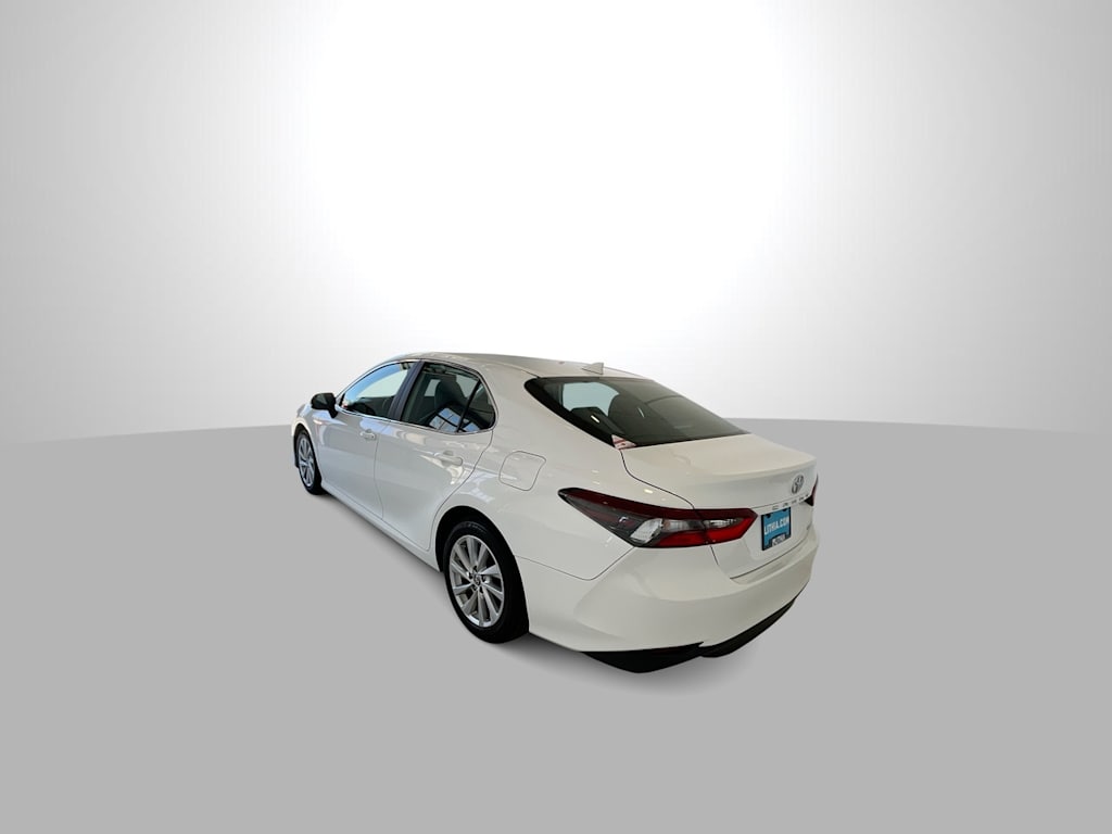 2023 Toyota Camry LE 19
