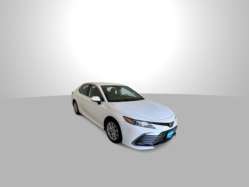 2023 Toyota Camry LE 5