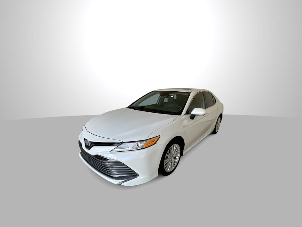 2020 Toyota Camry XLE 5