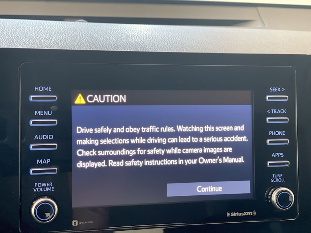 2021 Toyota Camry SE 11