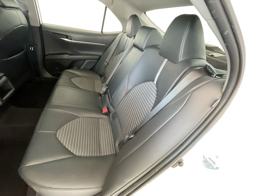 2021 Toyota Camry SE 10