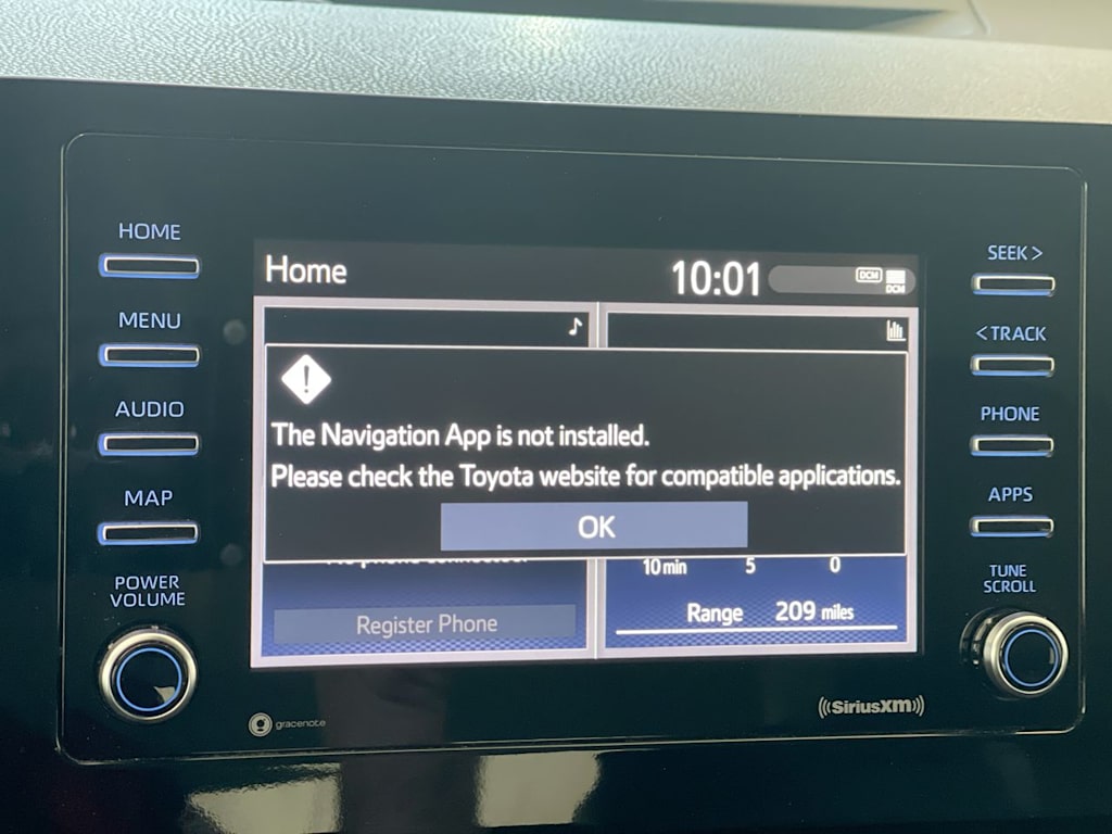 2021 Toyota Camry SE 24