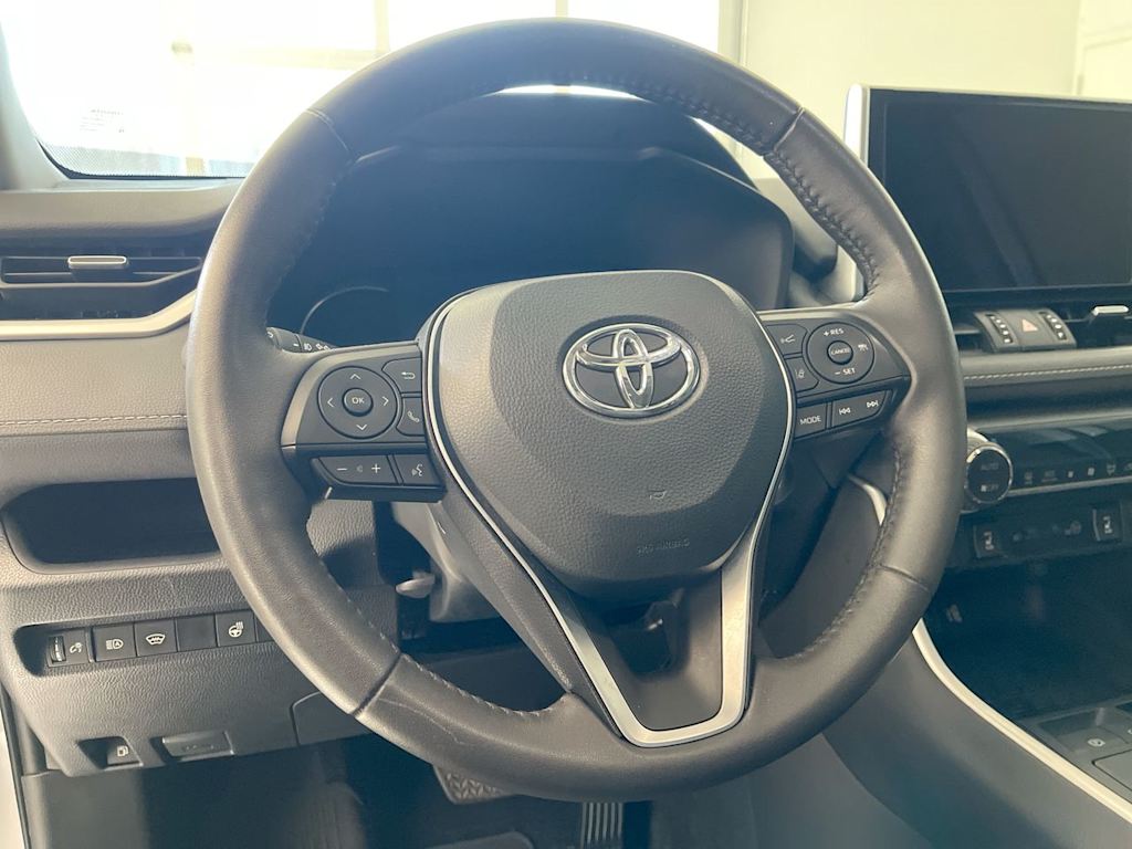 Thumbnail: 2024 Toyota RAV4 - 2