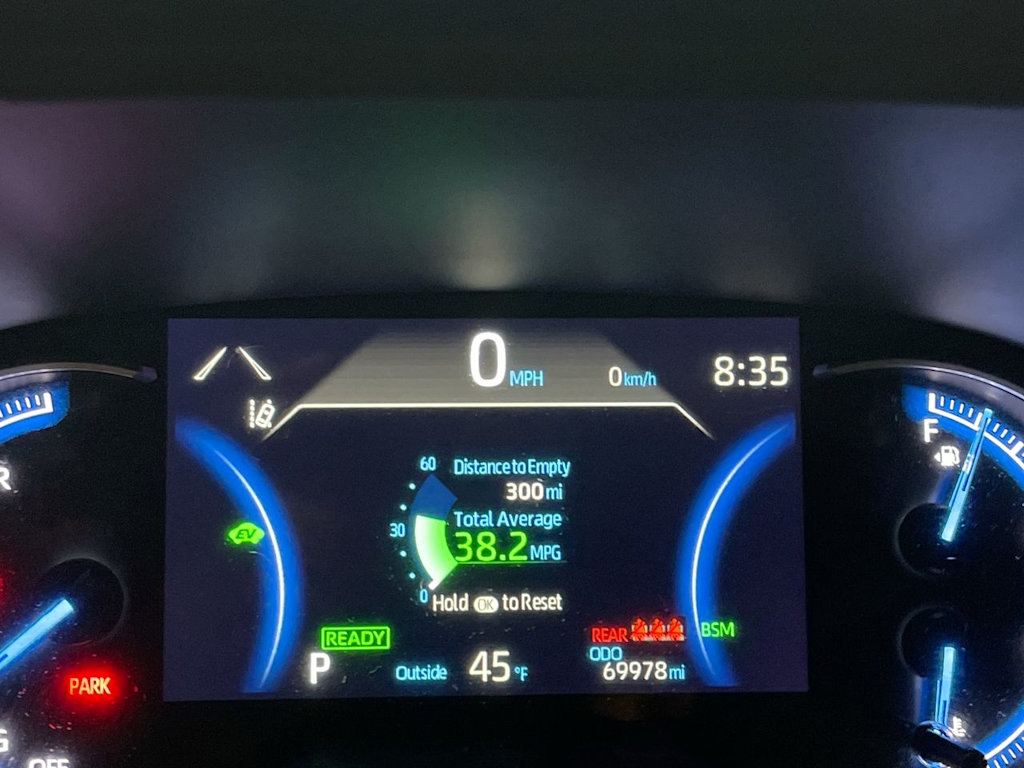 Thumbnail: 2021 Toyota RAV4 - 14