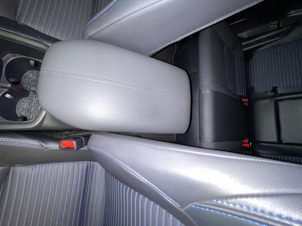 Thumbnail: 2022 Toyota RAV4 - 26
