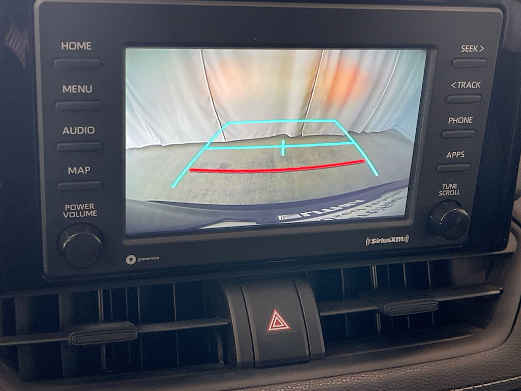 Thumbnail: 2021 Toyota RAV4 - 24