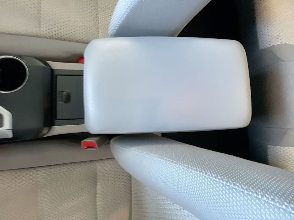 Thumbnail: 2012 Toyota Camry - 10