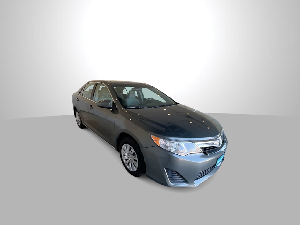 Thumbnail: 2012 Toyota Camry - 6