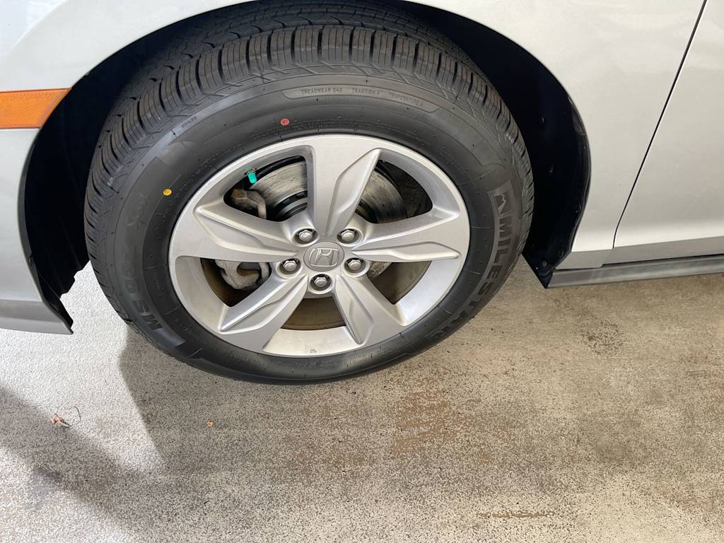 Thumbnail: 2019 Honda Odyssey - 7