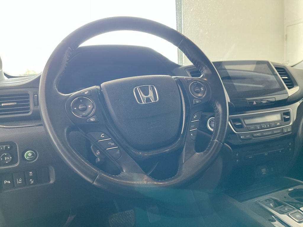 Thumbnail: 2016 Honda Pilot - 2