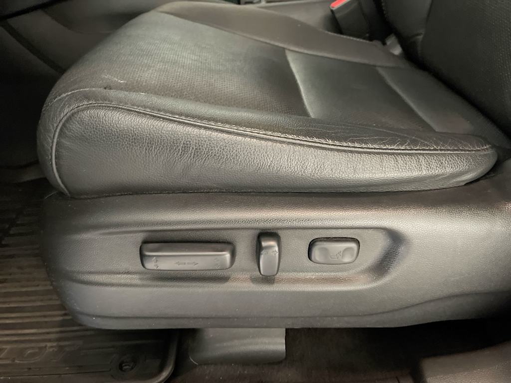 Thumbnail: 2021 Honda Pilot - 21