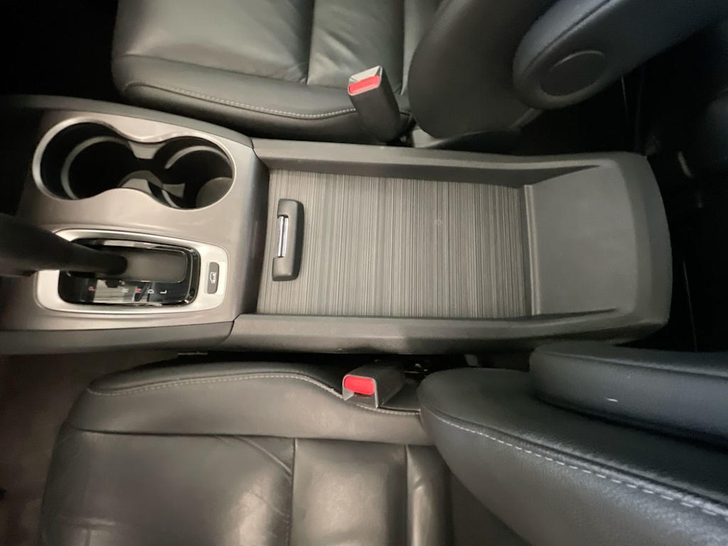 Thumbnail: 2016 Honda Pilot - 25
