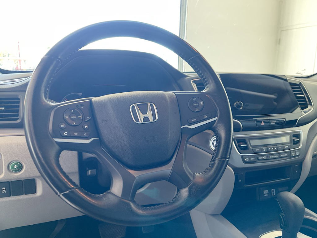 Thumbnail: 2020 Honda Pilot - 2