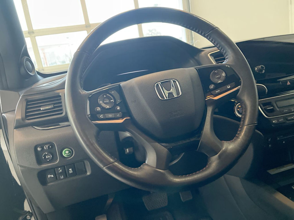 Thumbnail: 2022 Honda Pilot - 2