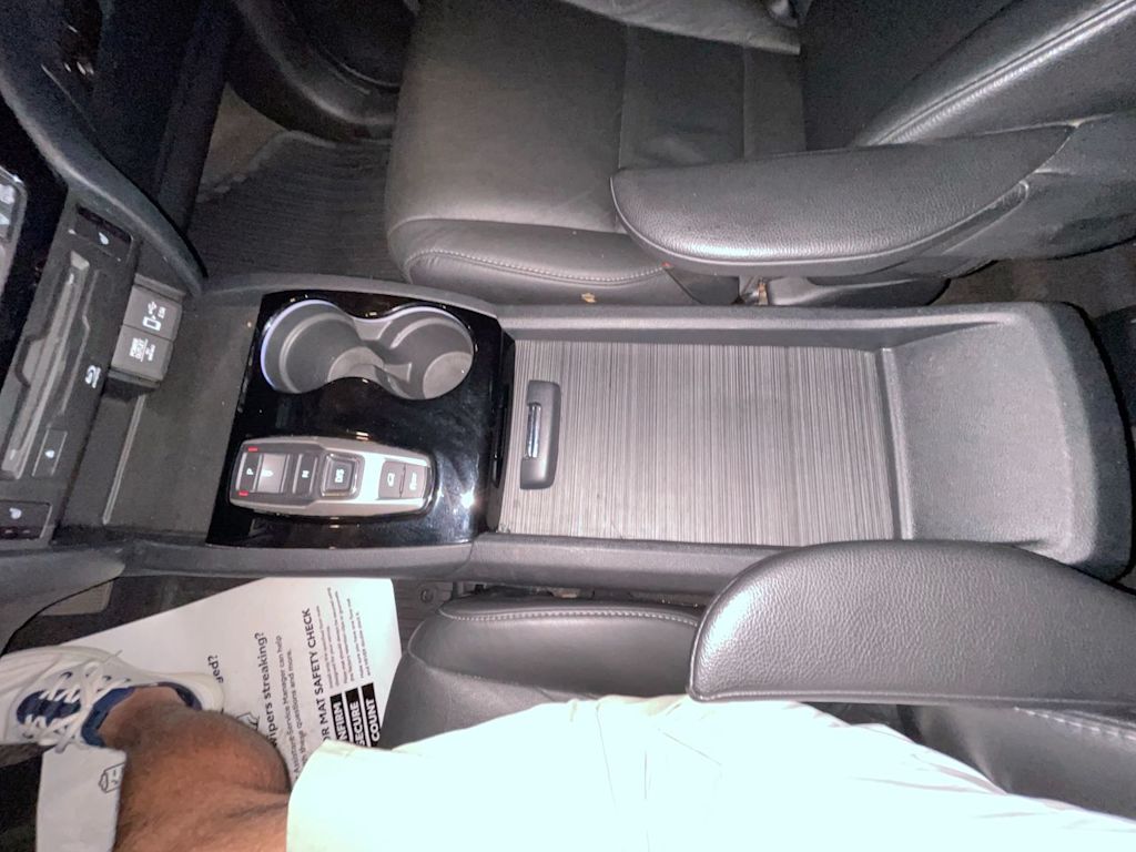Thumbnail: 2020 Honda Pilot - 13