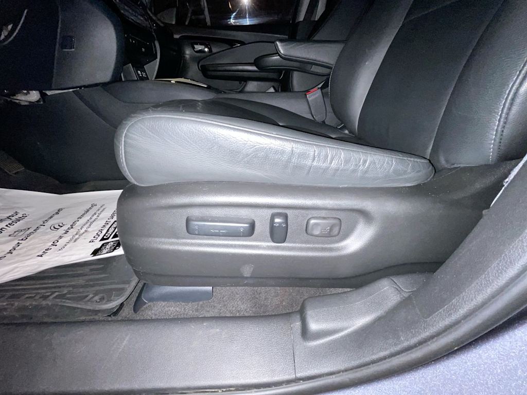 Thumbnail: 2020 Honda Pilot - 22