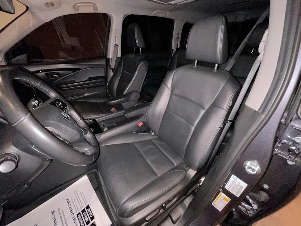 Thumbnail: 2020 Honda Pilot - 11