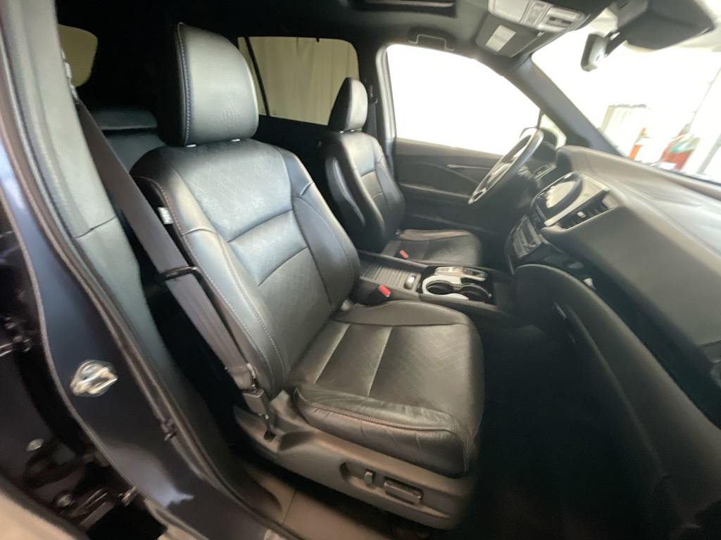 Thumbnail: 2019 Honda Passport - 10