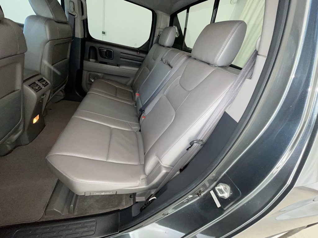 Thumbnail: 2010 Honda Ridgeline - 28
