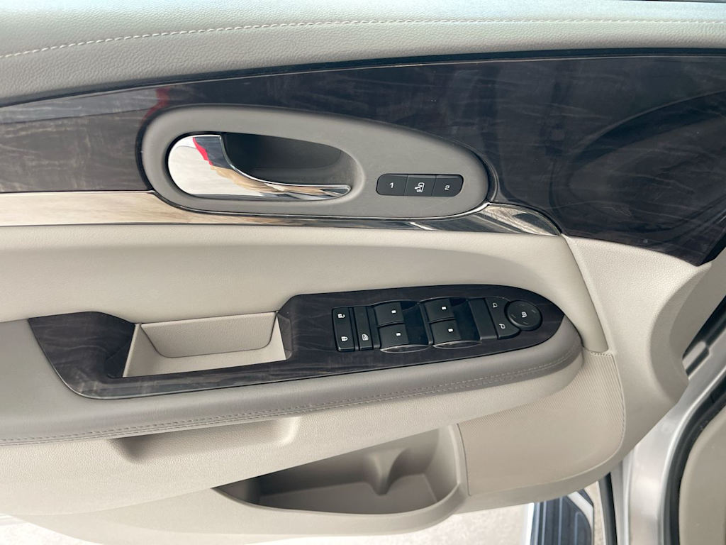 Thumbnail: 2015 Buick Enclave - 22