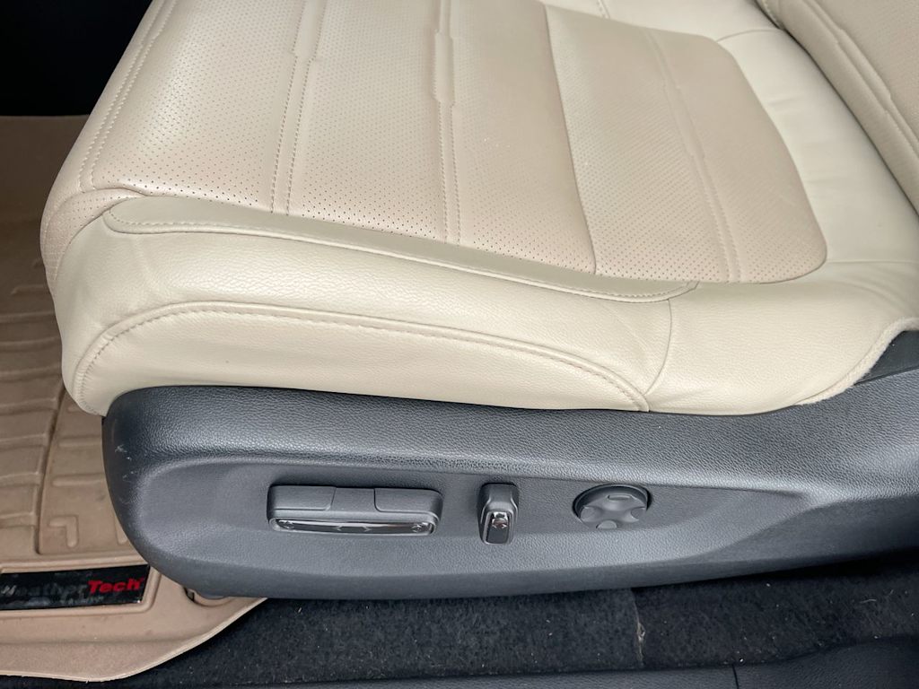 2019 Honda CR-V EX-L 22