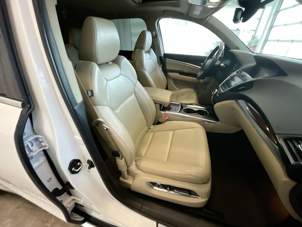 Thumbnail: 2019 Acura MDX - 27