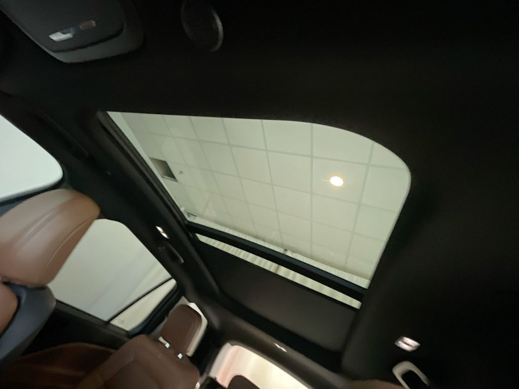 Thumbnail: 2023 Lincoln Aviator - 27