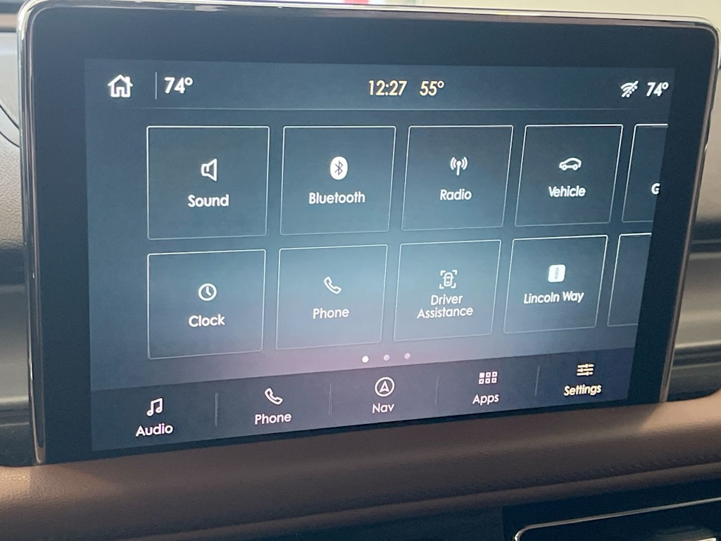 Thumbnail: 2023 Lincoln Aviator - 12