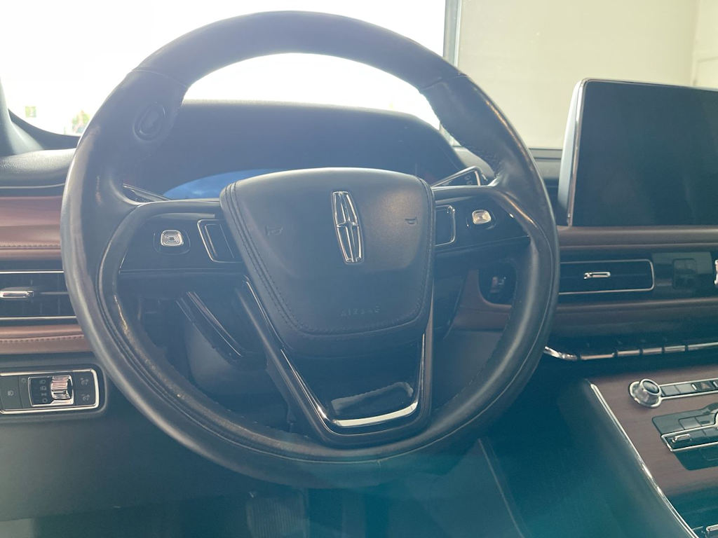 Thumbnail: 2021 Lincoln Aviator - 2