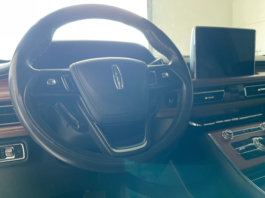 Thumbnail: 2022 Lincoln Aviator - 2