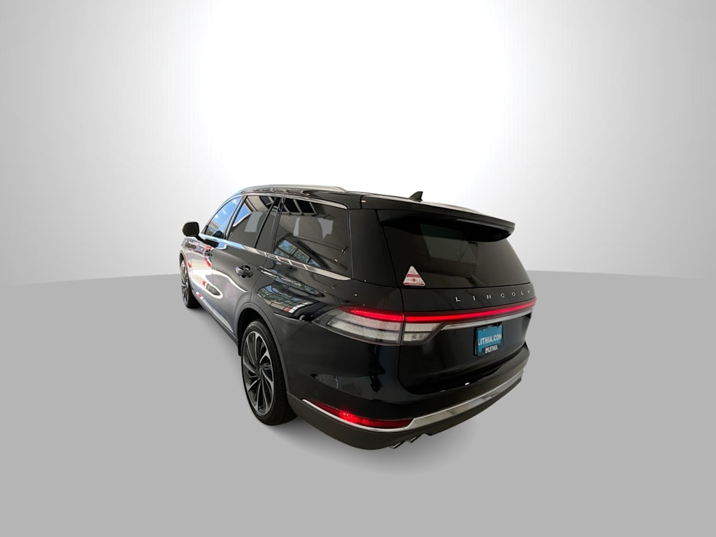 Thumbnail: 2022 Lincoln Aviator - 6