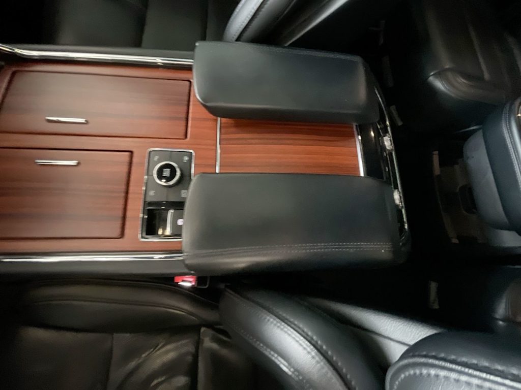 Thumbnail: 2018 Lincoln Navigator L - 27