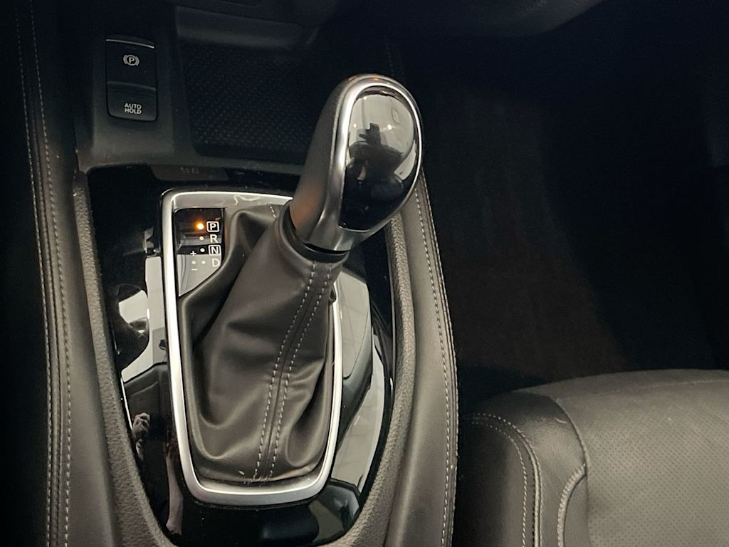 Thumbnail: 2019 Nissan Rogue - 13