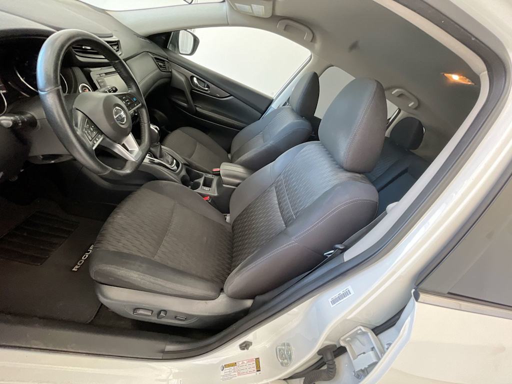 Thumbnail: 2019 Nissan Rogue - 8