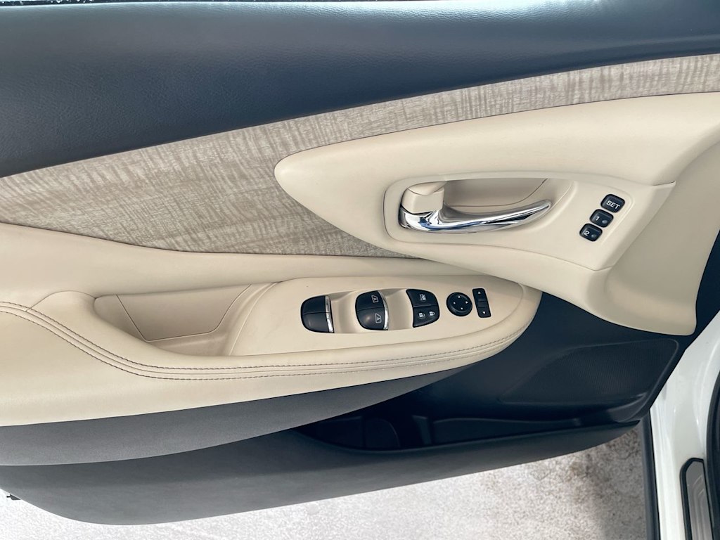 Thumbnail: 2022 Nissan Murano - 22