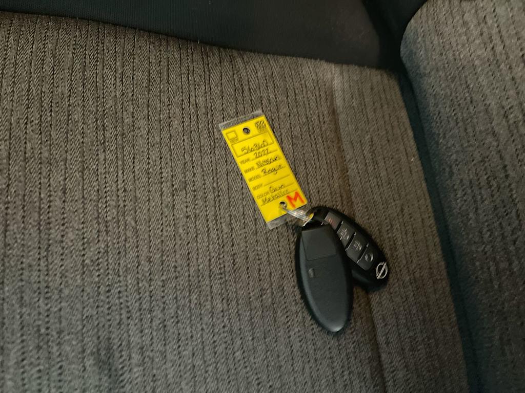 Thumbnail: 2022 Nissan Rogue - 14