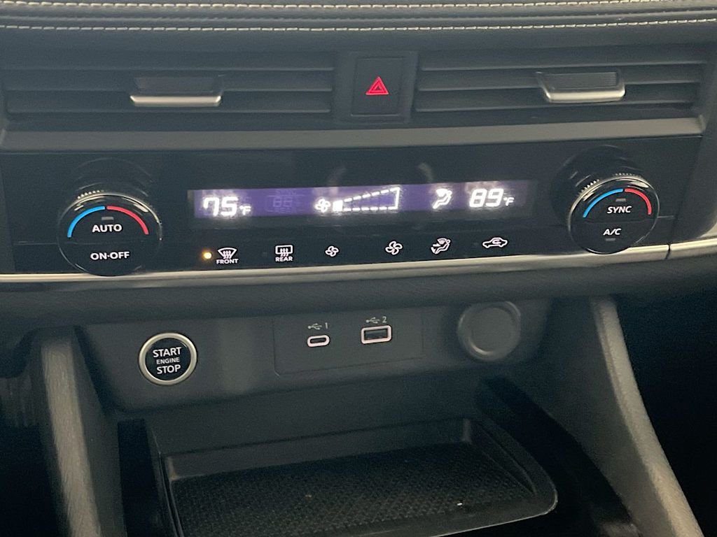 Thumbnail: 2023 Nissan Rogue - 24