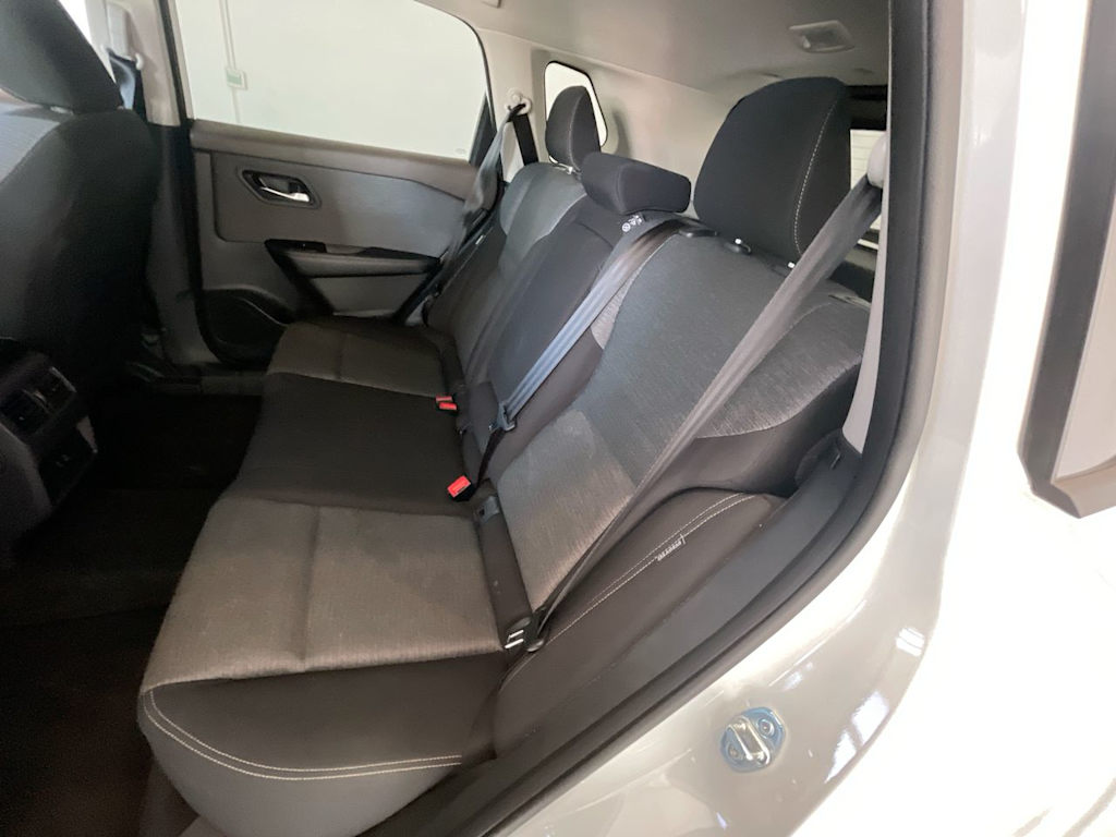 Thumbnail: 2023 Nissan Rogue - 11