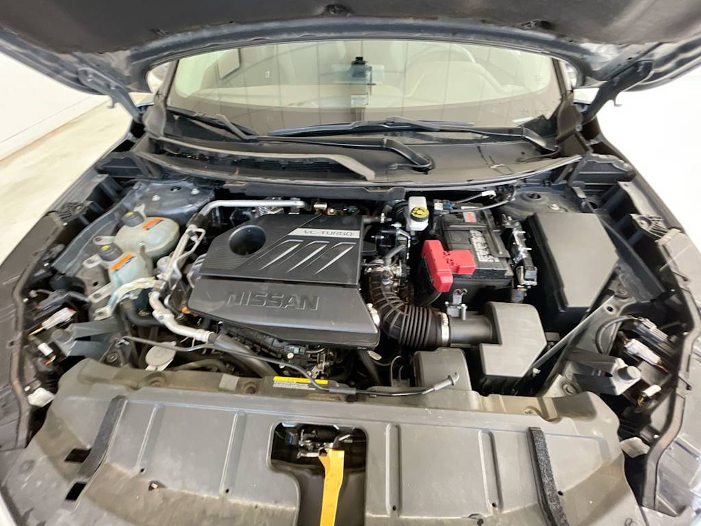 2023 Nissan Rogue SV 8