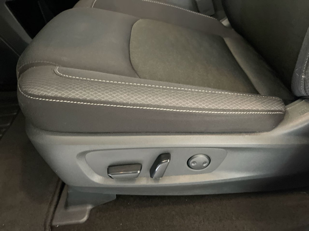 Thumbnail: 2024 Nissan Pathfinder - 21