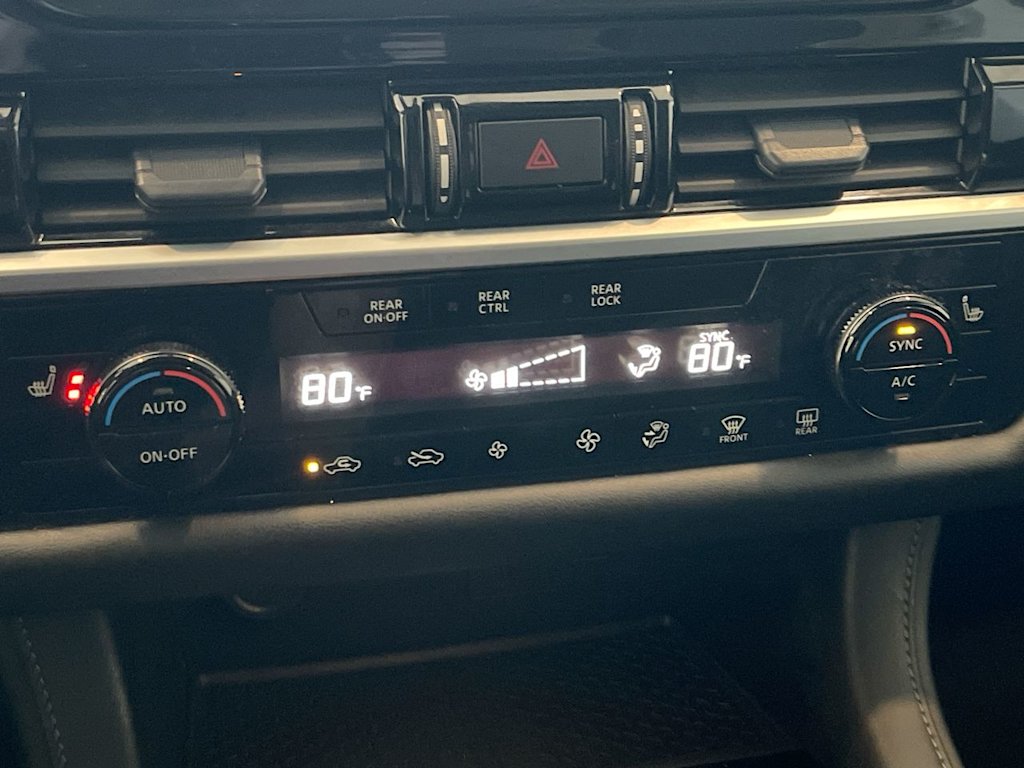 Thumbnail: 2024 Nissan Pathfinder - 24