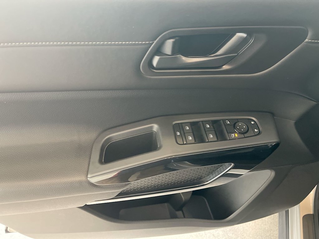 Thumbnail: 2024 Nissan Pathfinder - 22