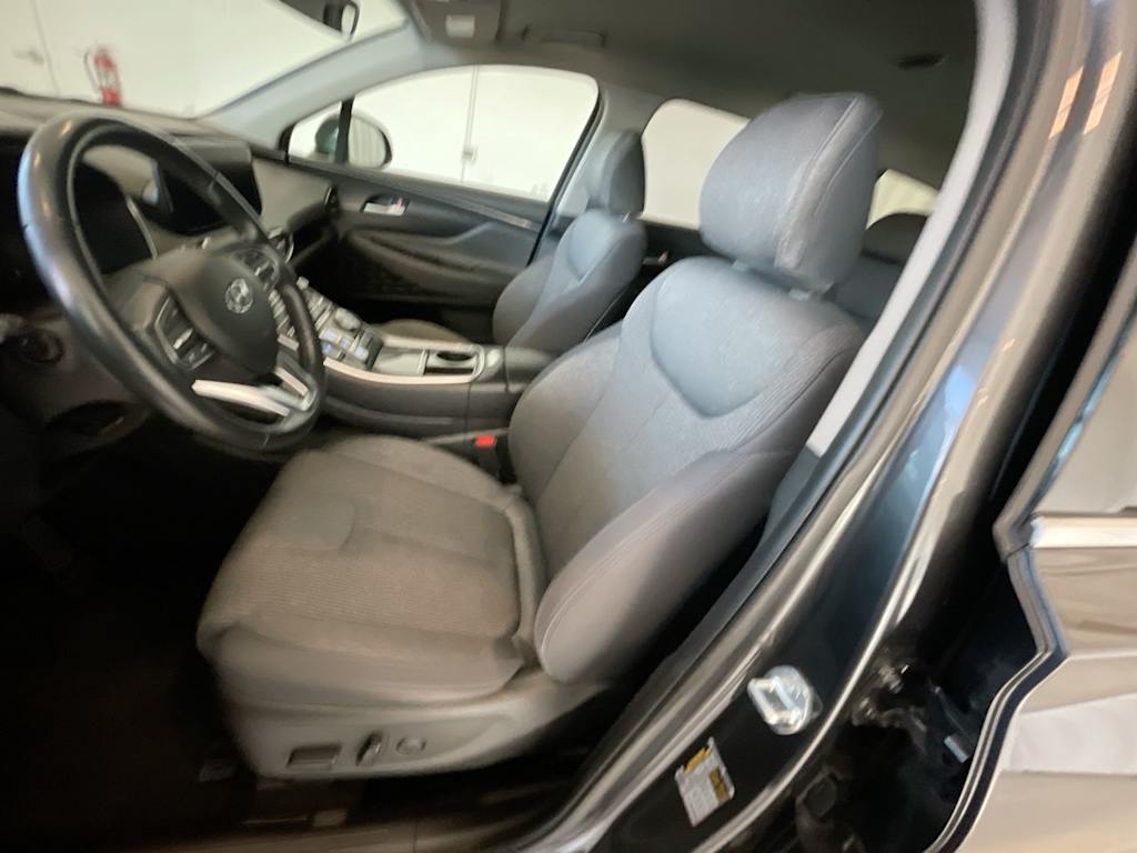 Thumbnail: 2023 Hyundai Santa Fe - 9