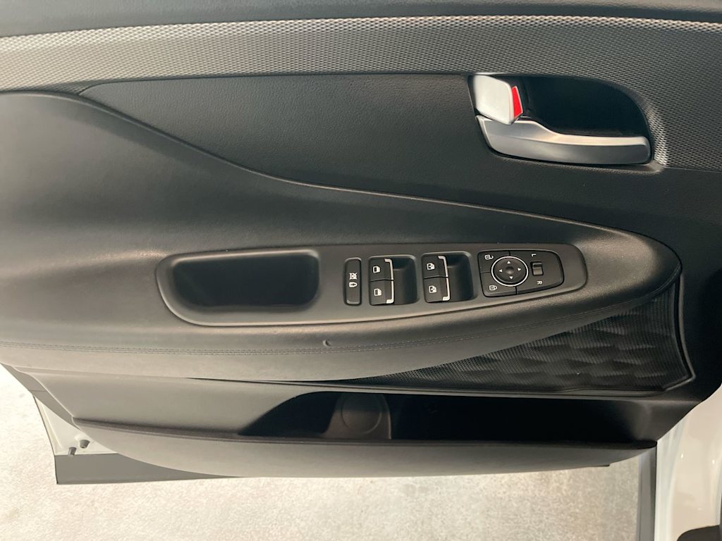 Thumbnail: 2020 Hyundai Santa Fe - 23