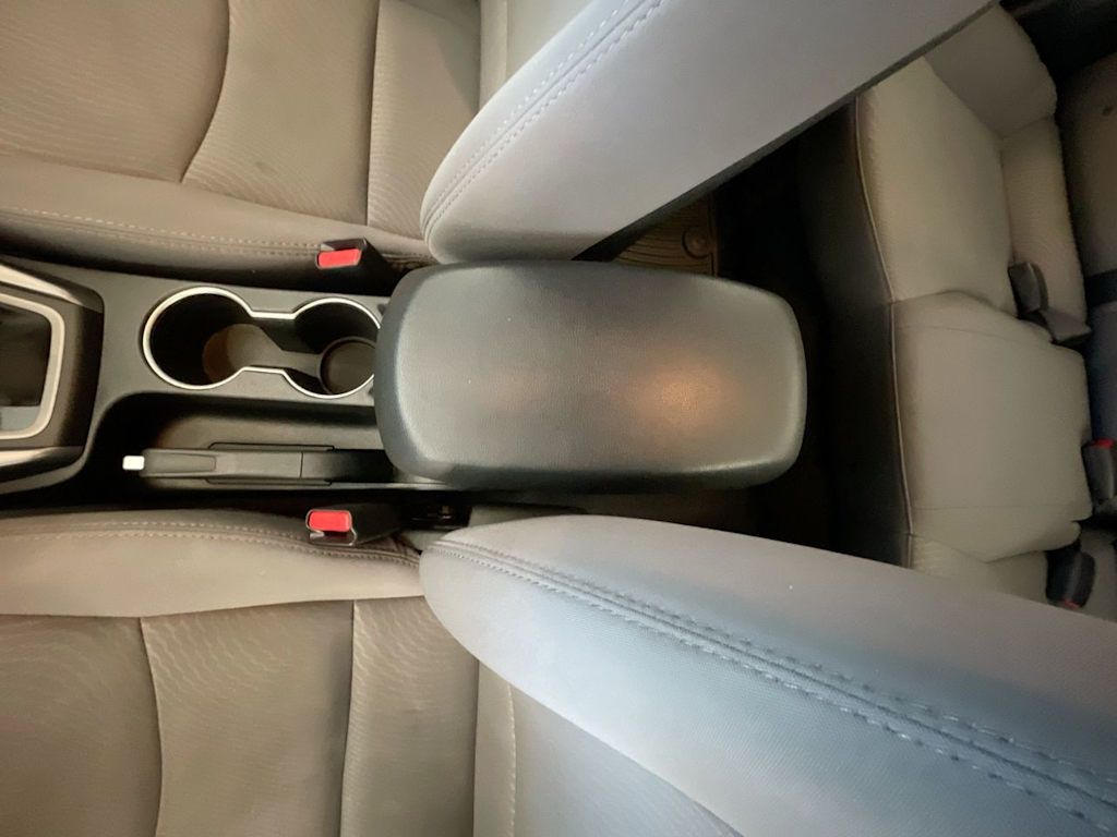 2016 Hyundai Elantra SE 25