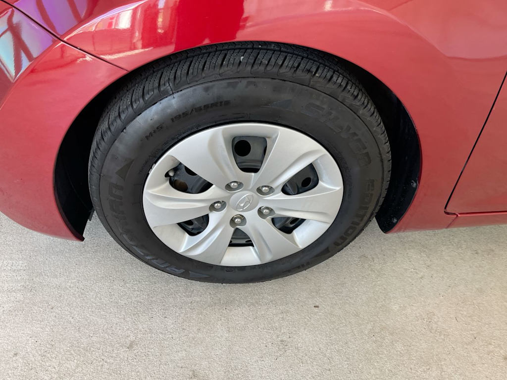 2016 Hyundai Elantra SE 7