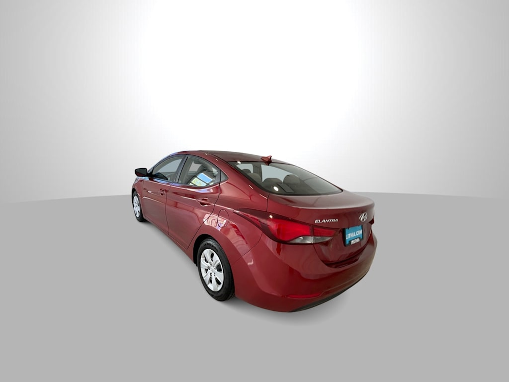 2016 Hyundai Elantra SE 19