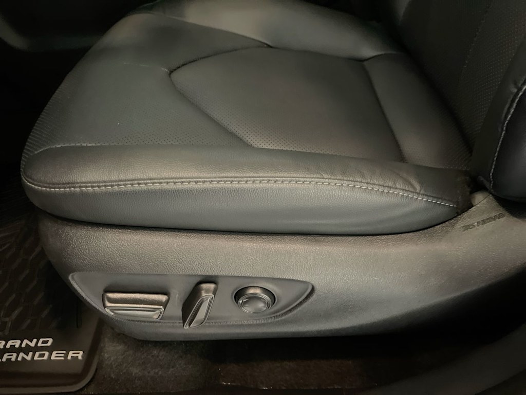 2024 Toyota Grand Highlander Limited 21