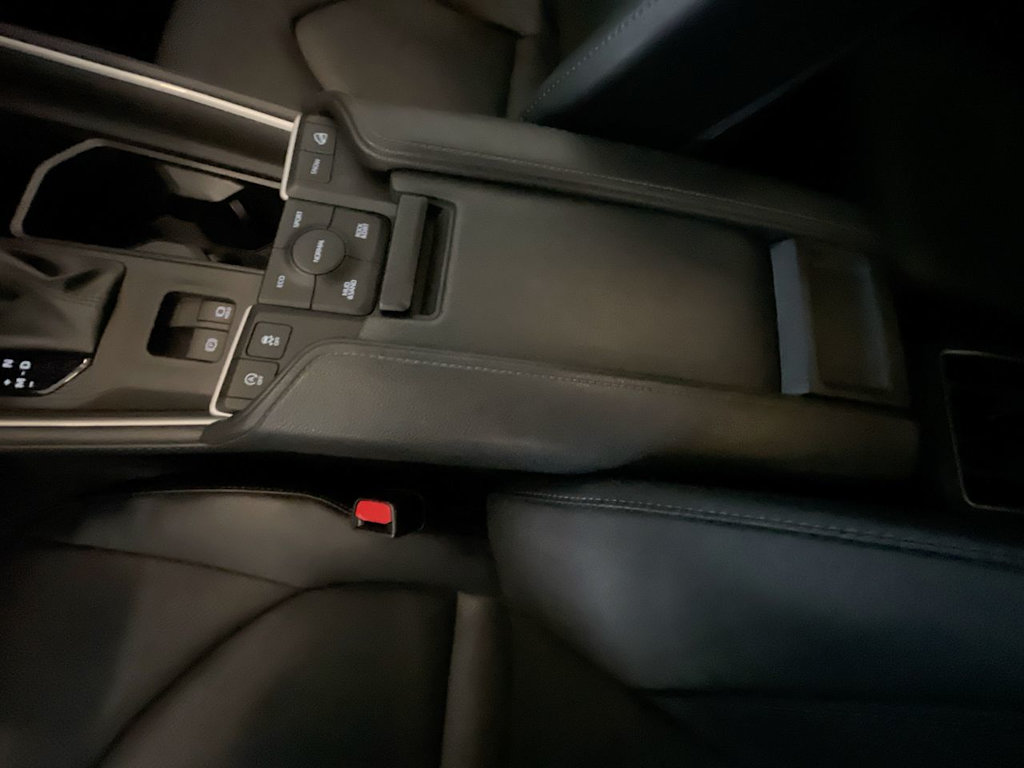 2024 Toyota Grand Highlander Limited 9